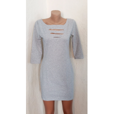 Плаття жіноче сірого кольору.    Розмір 44.