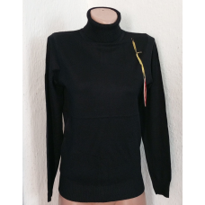 Гольф жіночий чорного  кольору.    Розмір 42-48