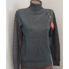 Гольф жіночий сірого кольору.    Розмір  42-48