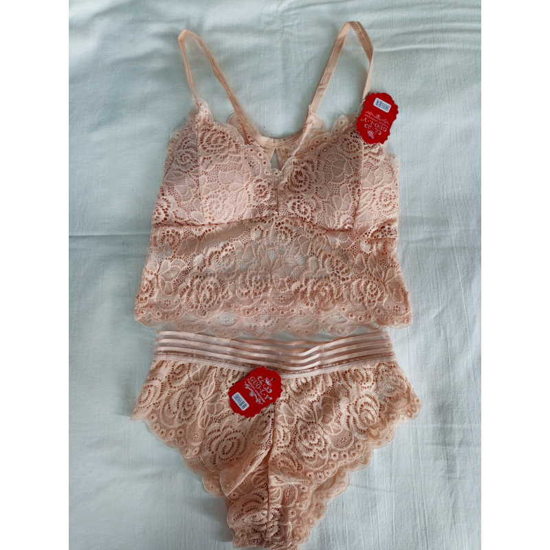 Комплект спідньої білизни для дівчинки.      Р  36-38. Кавовий