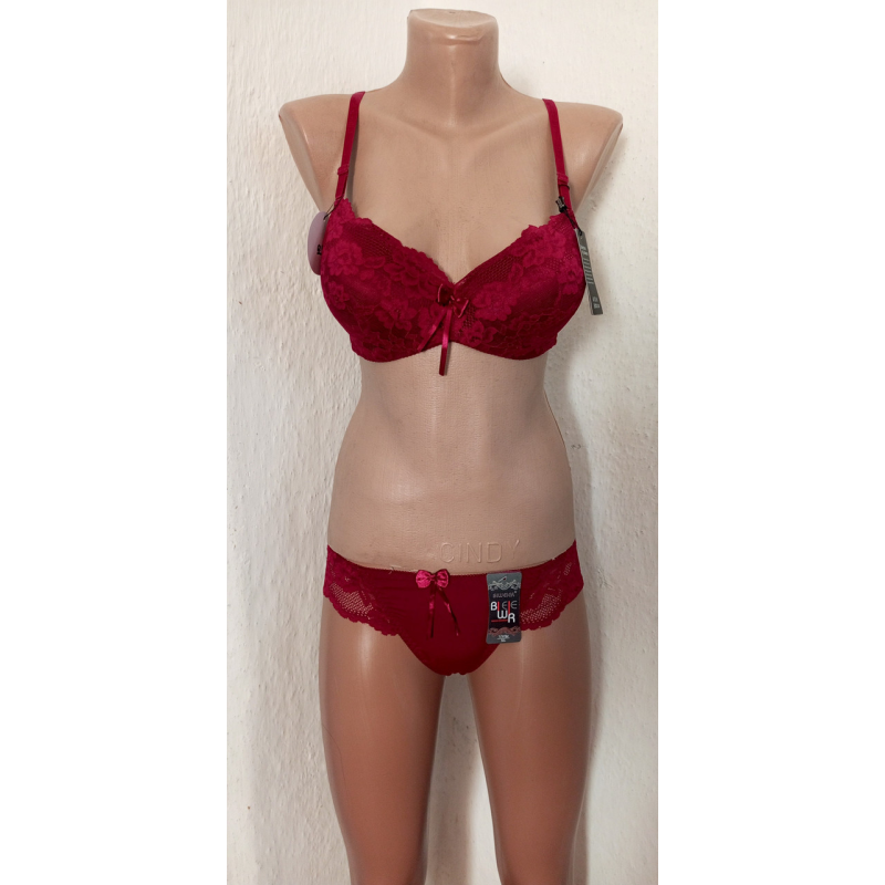 Комплект (71707В) жіночої білизни бордового кольору.  Розмір 75 В.