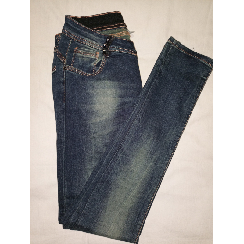 Джинси жіночі .  Розмір  L.