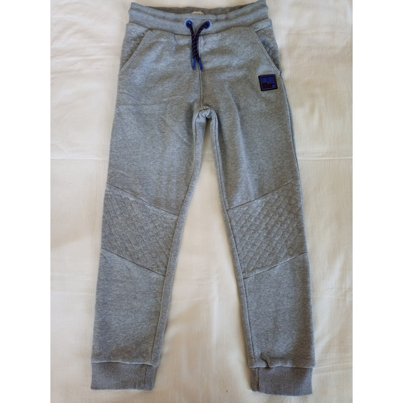 “F&F“ - спортивні штани для хлопчика. Розмір:8-9 років. “F&F“ - спортивні штани для хлопчика. Розмір:8-9 років.