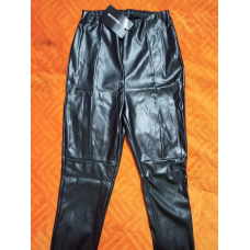 Штани дитячі для дівчинки.  Крем сорт. Розмір: 36.