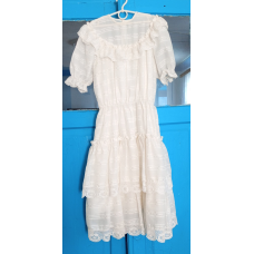 Біле плаття для дівчинки 13-15 років.