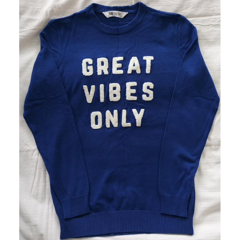 Светр для дівчинки синій. H&M. Розмір 146-152. Крем сорт Светр для дівчинки синій. H&M. Розмір 146-152. Крем сорт