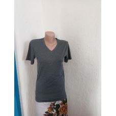 Футболка жіноча  сірого кольору    р - XS
