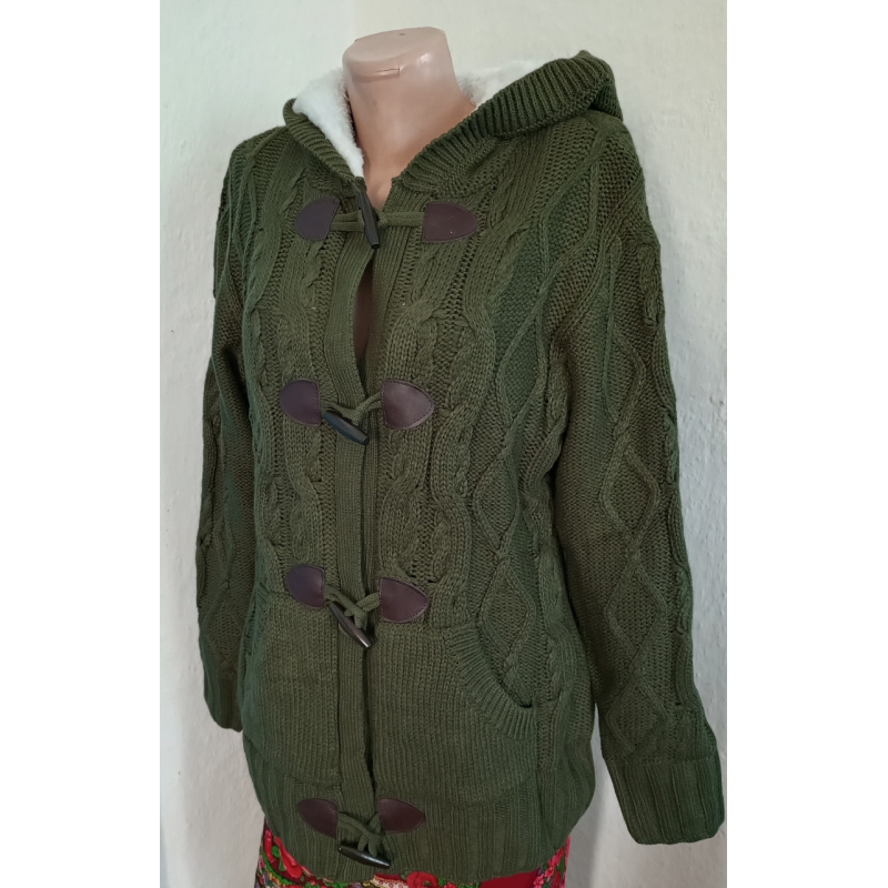 Кардиган жіночий болотно- зеленого кольору. Сток. Розмір L. Кардиган жіночий болотно- зеленого кольору. Сток. Розмір L.